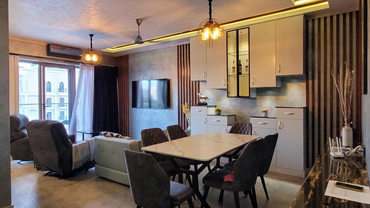 Ultralux 75 Apartment Tashkent Exterior photo